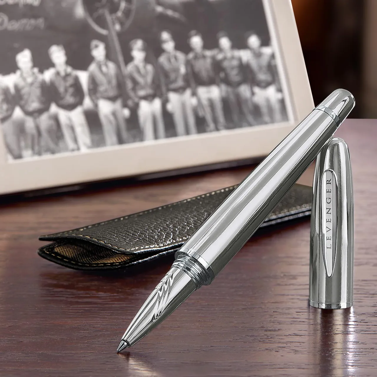 Levenger Aero Elite Pen in Sleeve Chrome Hot