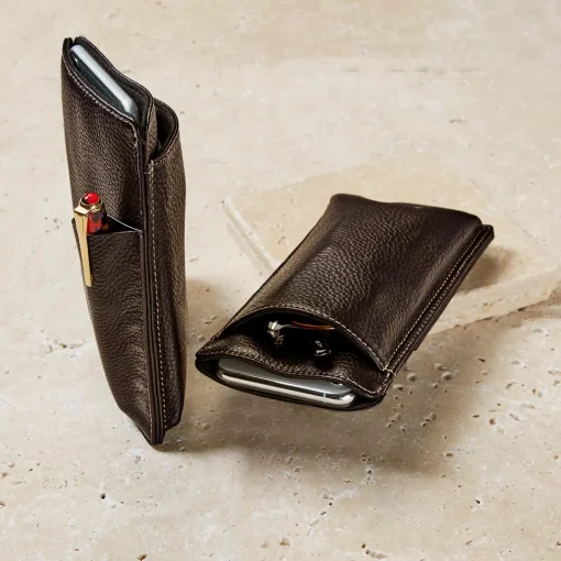 Levenger EyePhone Case in Bomber Jacket Leather Mocha New