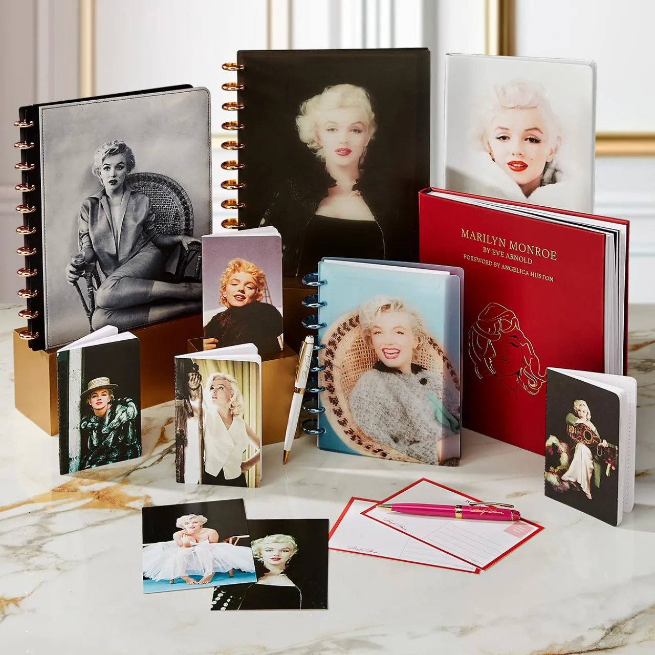 Levenger Marilyn Monroe Book Hot