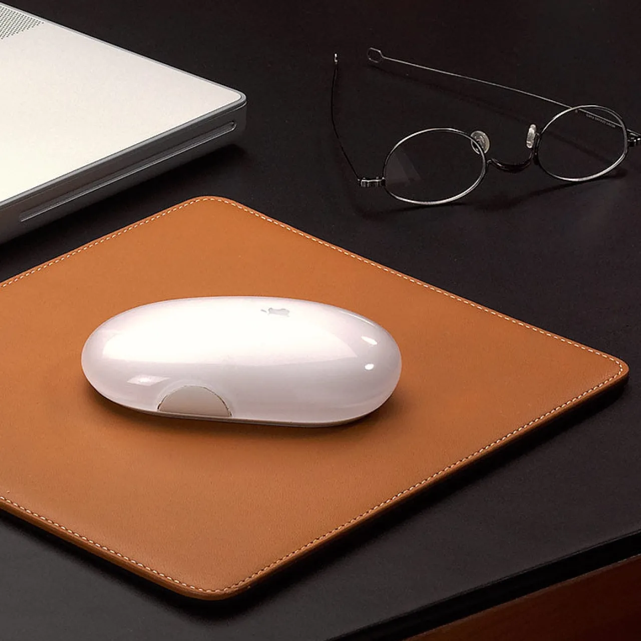 Levenger Morgan Leather Mouse Pad Tan Clearance